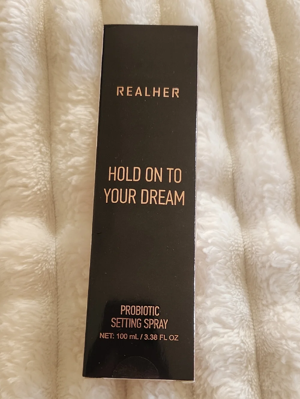 RealHer HOLD ON TO YOUR DREAM Probiotic Setting Spray.